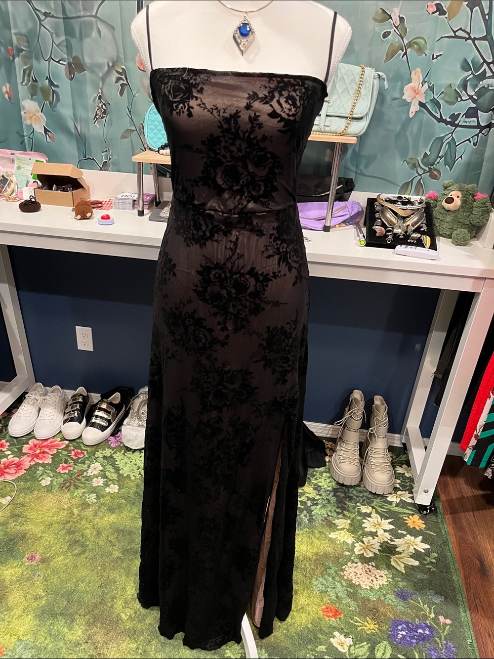 NWT Widow Black Floral Velvet Slip Dress with Spaghetti Straps